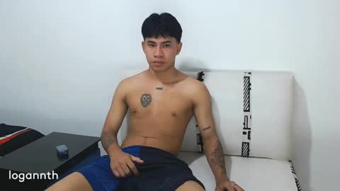 Snapshot of logannthh chatting on March 7, 2025, 1:18 pm logannthh online show from March 7, 2025, 1:18 pm