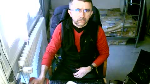 lokoum39 online show from January 23, 2025, 3:54 pm