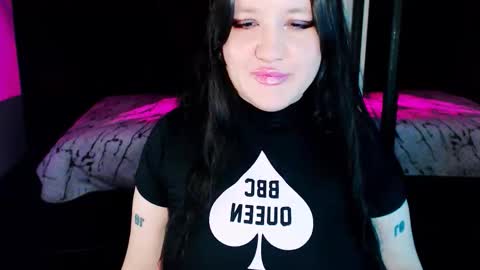 Snapshot of lola_chi chatting on September 13, 2025, 8:52 pm Lola Chi online show from September 13, 2025, 8:52 pm