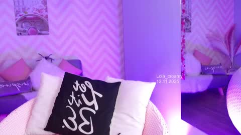 Lola online show from November 12, 2025, 5:13 pm