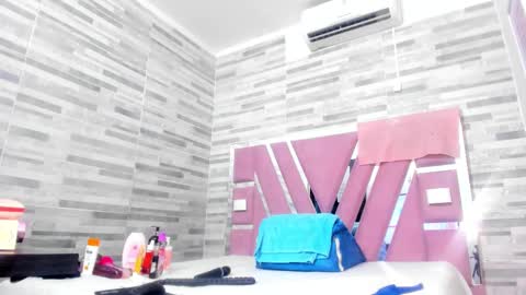 Snapshot of lola_hornei chatting on March 8, 2025, 11:27 am Lola online show from March 8, 2025, 11:27 am