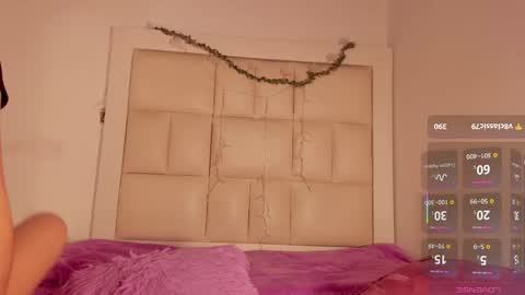 Snapshot of lola_js chatting on October 23, 2025, 2:16 pm lola_js online show from October 23, 2025, 2:16 pm