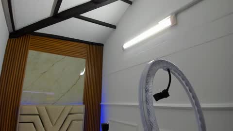 Snapshot of lolaangellx chatting on September 25, 2025, 11:58 am Lola Angel online show from September 25, 2025, 11:58 am