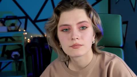 Snapshot of lolaasmus chatting on December 14, 2024, 7:57 pm I consider myself the god Loki but life just calls me LOL online show from December 14, 2024, 7:57 pm