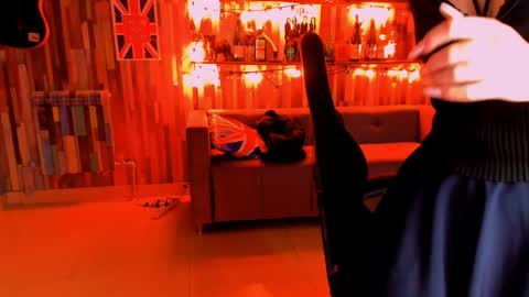 Snapshot of lolaasmus chatting on December 17, 2024, 8:45 am I consider myself the god Loki but life just calls me LOL online show from December 17, 2024, 8:45 am