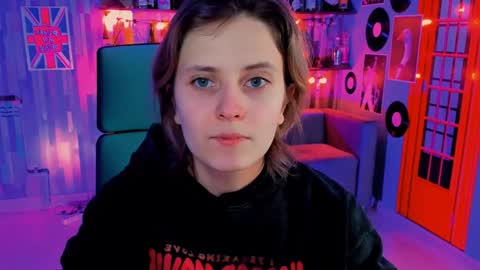 Snapshot of lolaasmus chatting on December 20, 2024, 5:14 am I consider myself the god Loki but life just calls me LOL online show from December 20, 2024, 5:14 am