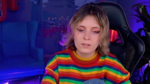 Snapshot of lolaasmus chatting on January 15, 2025, 11:10 am I consider myself the god Loki but life just calls me LOL online show from January 15, 2025, 11:10 am