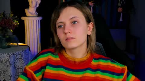 Snapshot of lolaasmus chatting on January 21, 2025, 12:18 pm I consider myself the god Loki but life just calls me LOL online show from January 21, 2025, 12:18 pm