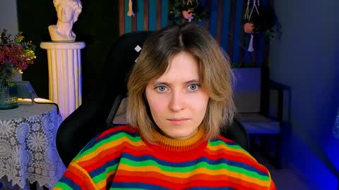 Snapshot of lolaasmus chatting on January 21, 2025, 3:21 pm I consider myself the god Loki but life just calls me LOL online show from January 21, 2025, 3:21 pm