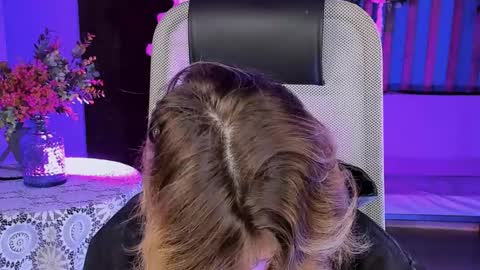 Snapshot of lolaasmus chatting on February 12, 2025, 7:55 am I consider myself the god Loki but life just calls me LOL online show from February 12, 2025, 7:55 am