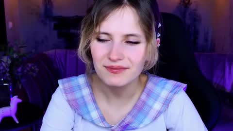 Snapshot of lolaasmus chatting on February 15, 2025, 2:22 pm I consider myself the god Loki but life just calls me LOL online show from February 15, 2025, 2:22 pm