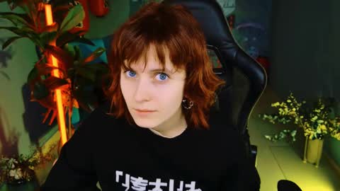 Snapshot of lolaasmus chatting on March 10, 2025, 9:10 am I consider myself the god Loki but life just calls me LOL online show from March 10, 2025, 9:10 am