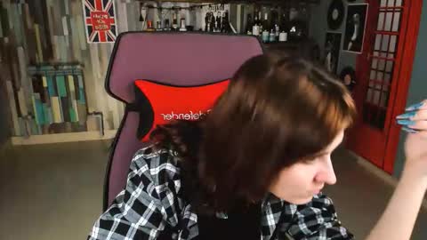 Snapshot of lolaasmus chatting on November 7, 2025, 7:30 am I consider myself the god Loki but life just calls me LOL online show from November 7, 2025, 7:30 am