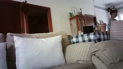 Snapshot of lolahueso chatting on February 27, 2025, 9:54 am LOLA HUESO y ERIC online show from February 27, 2025, 9:54 am