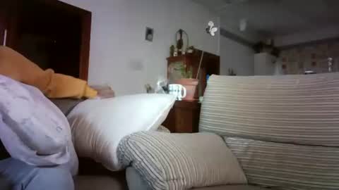 Snapshot of lolahueso chatting on November 16, 2025, 3:17 pm LOLA HUESO y ERIC online show from November 16, 2025, 3:17 pm