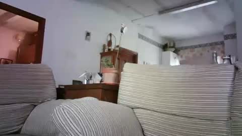 Snapshot of lolahueso chatting on November 20, 2025, 9:31 am LOLA HUESO y ERIC online show from November 20, 2025, 9:31 am