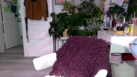 Snapshot of lolalustful chatting on January 8, 2025, 5:27 am Lola Lustful online show from January 8, 2025, 5:27 am