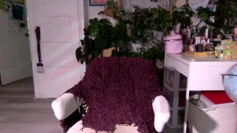 Snapshot of lolalustful chatting on February 9, 2025, 1:00 am Lola Lustful online show from February 9, 2025, 1:00 am