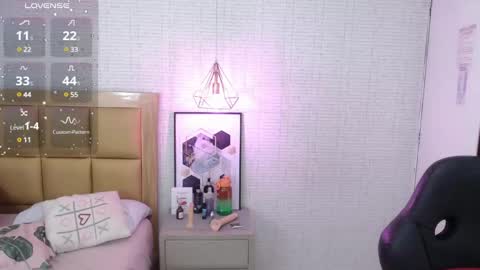 LOLA online show from February 14, 2025, 6:12 am