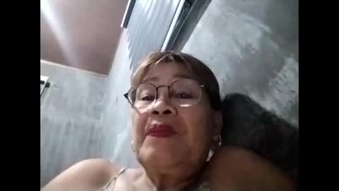 tey online show from October 13, 2025, 11:32 am