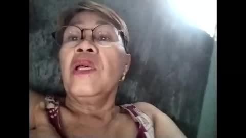 tey online show from November 13, 2025, 10:52 pm