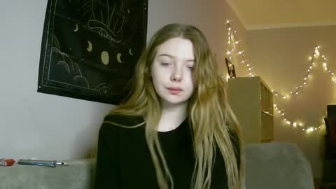 Lilly online show from January 15, 2025, 8:05 pm