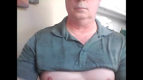 Snapshot of look823 chatting on September 11, 2025, 1:44 pm look823 online show from September 11, 2025, 1:44 pm