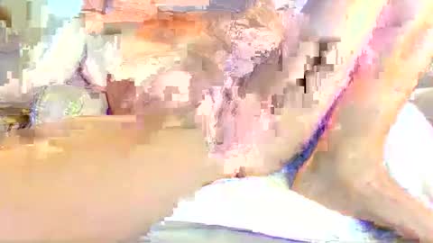 Snapshot of look_bigcock chatting on October 26, 2025, 3:23 am Seamus Love online show from October 26, 2025, 3:23 am