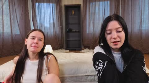  Adele Ellie and Lou   Sally Dana and Bonnie online show from October 1, 2025, 4:40 am