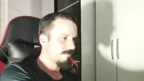 Snapshot of lookaz4010 chatting on January 12, 2025, 12:28 am Lucas online show from January 12, 2025, 12:28 am