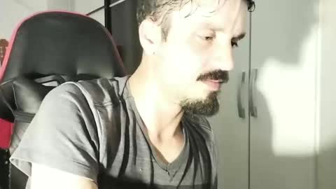 Snapshot of lookaz4010 chatting on January 20, 2025, 6:32 pm Lucas online show from January 20, 2025, 6:32 pm