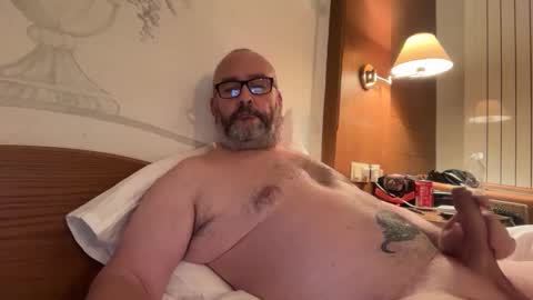 Snapshot of lookin4funtimz chatting on December 17, 2025, 12:44 pm lookin4funtimz online show from December 17, 2025, 12:44 pm