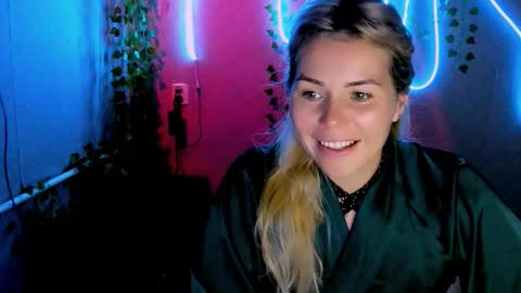 Snapshot of loraboyar chatting on September 17, 2025, 2:24 am Lora online show from September 17, 2025, 2:24 am