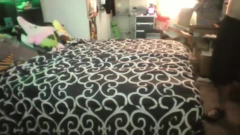 Snapshot of lordcoldfinger chatting on December 23, 2024, 5:22 pm lordcoldfinger online show from December 23, 2024, 5:22 pm