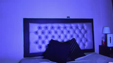 Snapshot of loredepp chatting on December 29, 2024, 5:42 am Lore Depp online show from December 29, 2024, 5:42 am