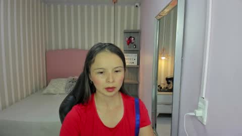 lorelaigiven online show from October 8, 2025, 12:25 pm