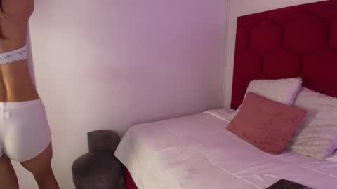 Snapshot of loreley_novoa chatting on September 9, 2025, 3:17 am LORELI online show from September 9, 2025, 3:17 am