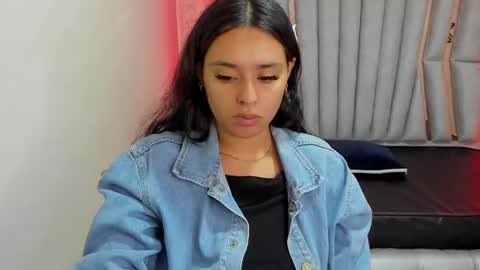 lorem_adams online show from February 8, 2025, 11:12 am