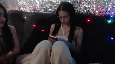 Snapshot of lorena_allison chatting on February 16, 2025, 2:09 am lorena  allison online show from February 16, 2025, 2:09 am