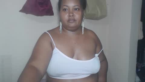 lorena online show from October 9, 2025, 8:34 am