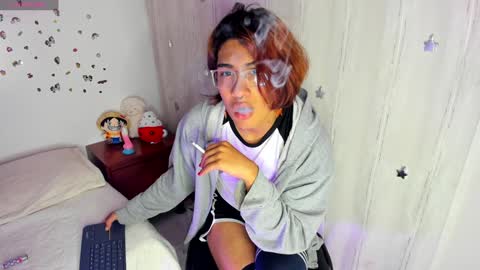 Snapshot of lorettmatthew chatting on January 5, 2025, 8:00 am LorettMatthew online show from January 5, 2025, 8:00 am