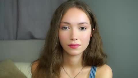 Snapshot of loriamarzinske chatting on September 13, 2025, 9:47 pm Naomi online show from September 13, 2025, 9:47 pm