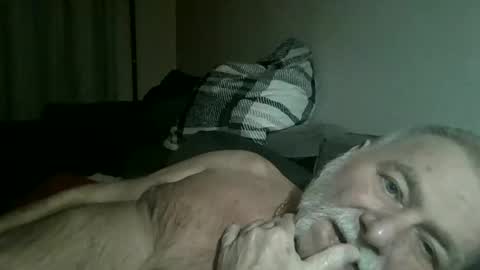 Snapshot of louis_chokdee chatting on February 8, 2025, 6:33 pm louis_chokdee online show from February 8, 2025, 6:33 pm