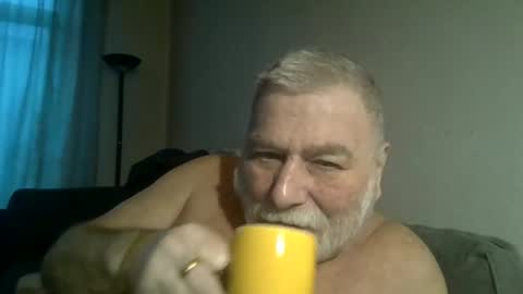 Snapshot of louis_chokdee chatting on February 15, 2025, 4:34 pm louis_chokdee online show from February 15, 2025, 4:34 pm