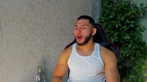 Louis online show from November 15, 2025, 12:30 am