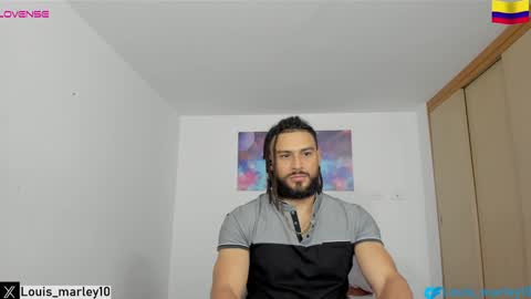 louis_marley_ online show from January 29, 2025, 3:33 am