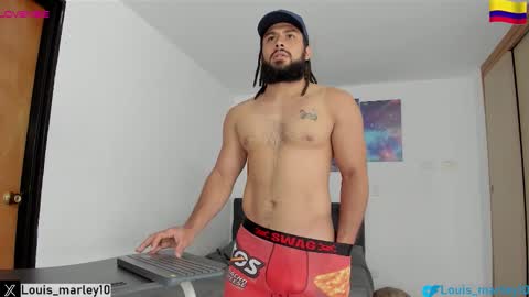 louis_marley_ online show from December 3, 2025, 8:51 pm