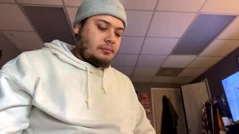 Snapshot of love01109 chatting on November 2, 2025, 8:22 pm love01109 online show from November 2, 2025, 8:22 pm