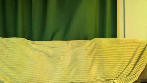 Cute face online show from October 29, 2025, 2:47 am