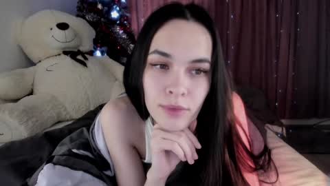 Love is name - I want to be your hobby General of hearts troops online show from January 6, 2025, 9:11 pm